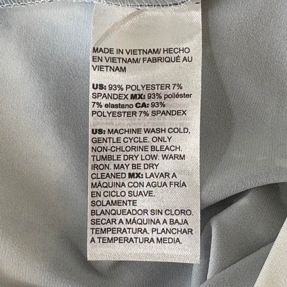 Chicos Artist Series White Blue Tie Dye Asymmetrical Hem Tunic Top XL 3 NEW - Picture 6 of 9